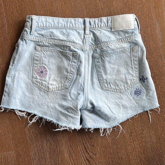 Lucky Brand embroidered jean shorts 6 28 90’s midi - Picture 2 of 8